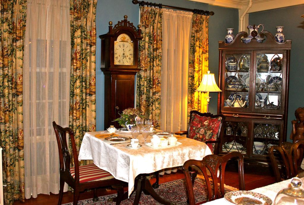 Rogers And Brown House B&B Ипсуич Экстерьер фото